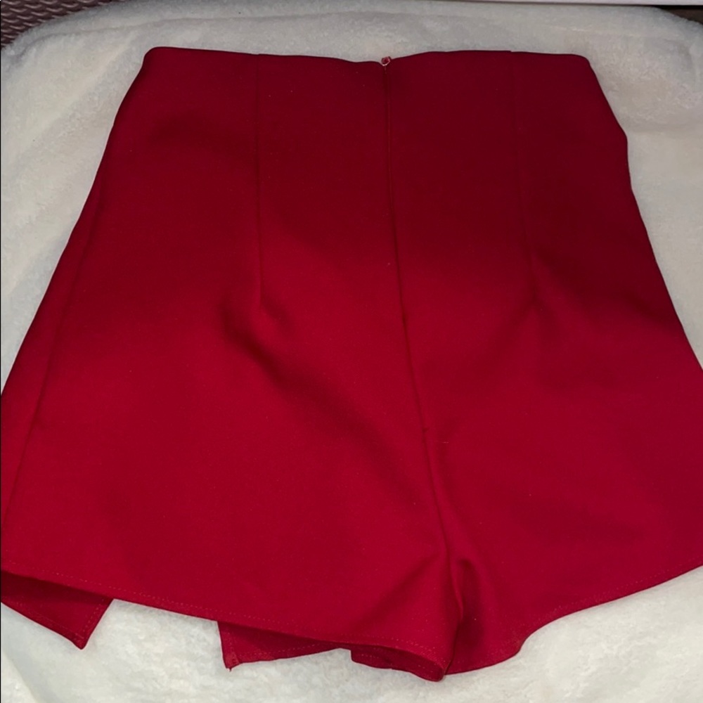 Red Envelope Skort - Picture 2 of 2